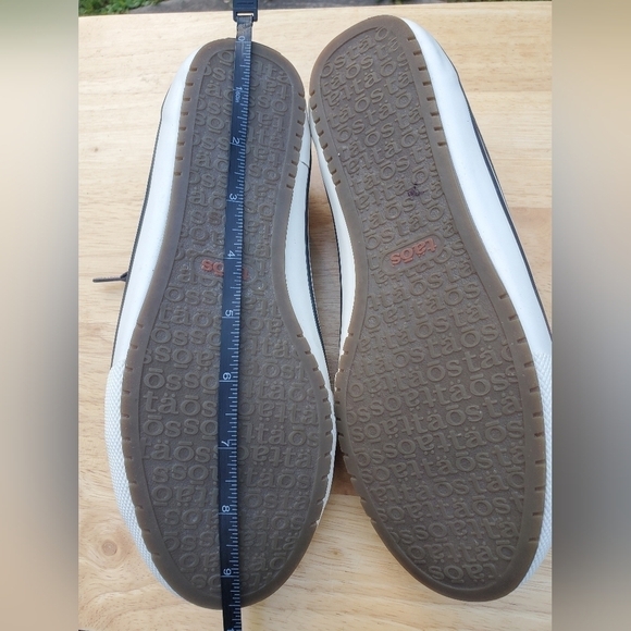 TAOS Women's Size 7 Gray Moc Star Sneaker Indigo Distressed Canvas GUC. - Picture 8 of 12